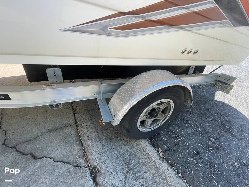 Slide: The Image of Stingray 192SC 2019 - 16341142