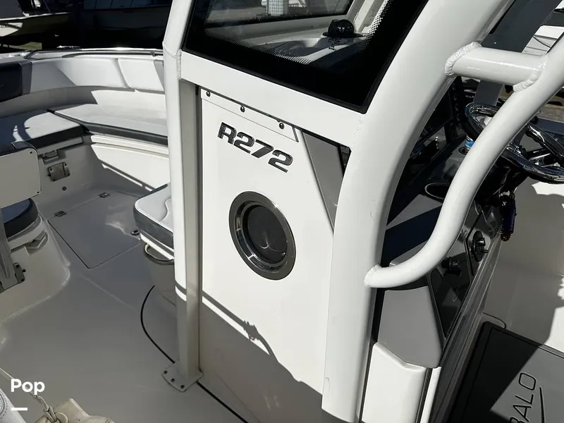 Slide: The Image of Robalo R272 2021 - 16082076