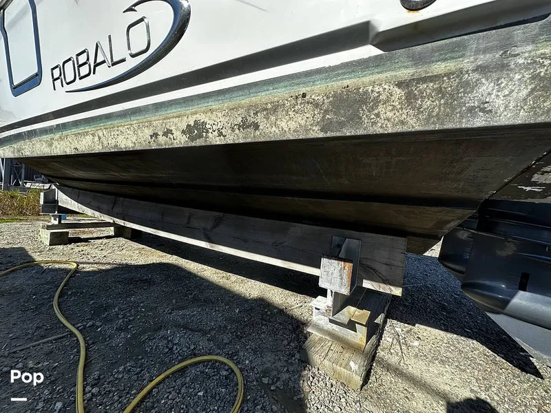 Slide: The Image of Robalo R272 2021 - 16081982