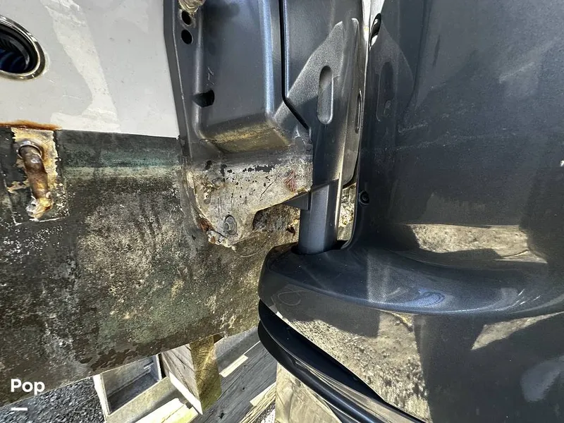 Slide: The Image of Robalo R272 2021 - 16081994