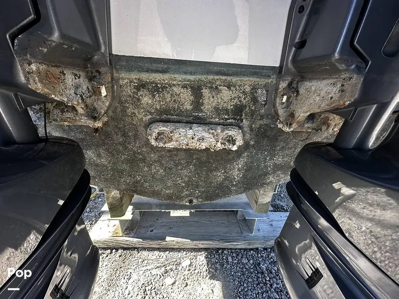 Slide: The Image of Robalo R272 2021 - 16081997