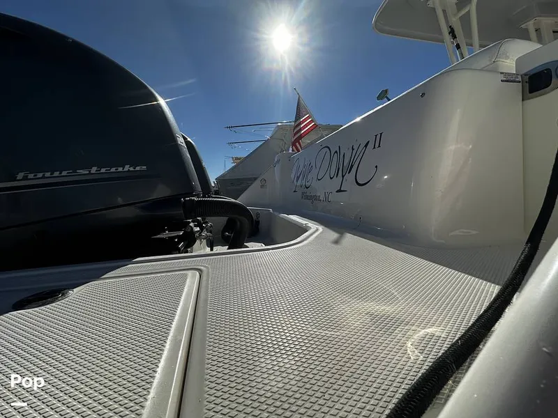 Slide: The Image of Robalo R272 2021 - 16082007