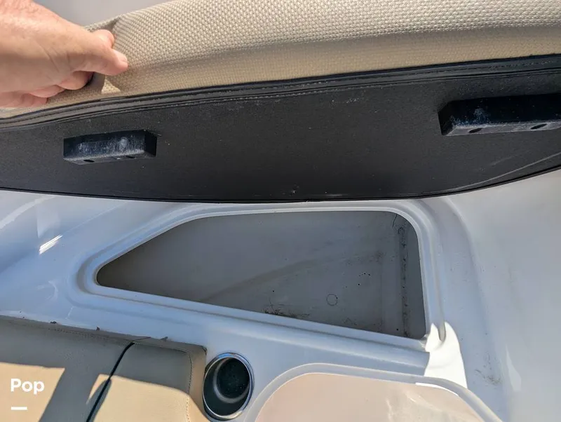 Slide: The Image of Bayliner VR6 OB 2024 - 15858119