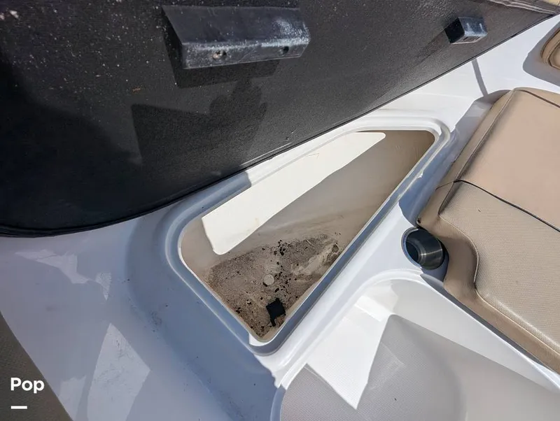 Slide: The Image of Bayliner VR6 OB 2024 - 15858118