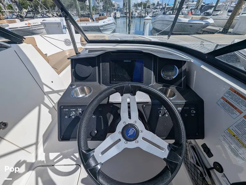 Slide: The Image of Bayliner VR6 OB 2024 - 15858099