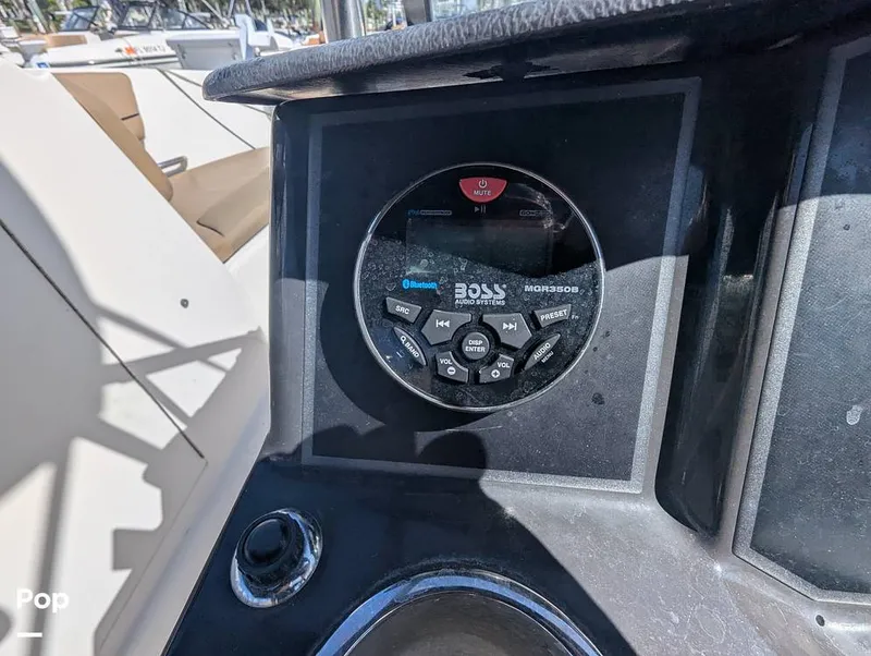 Slide: The Image of Bayliner VR6 OB 2024 - 15858101