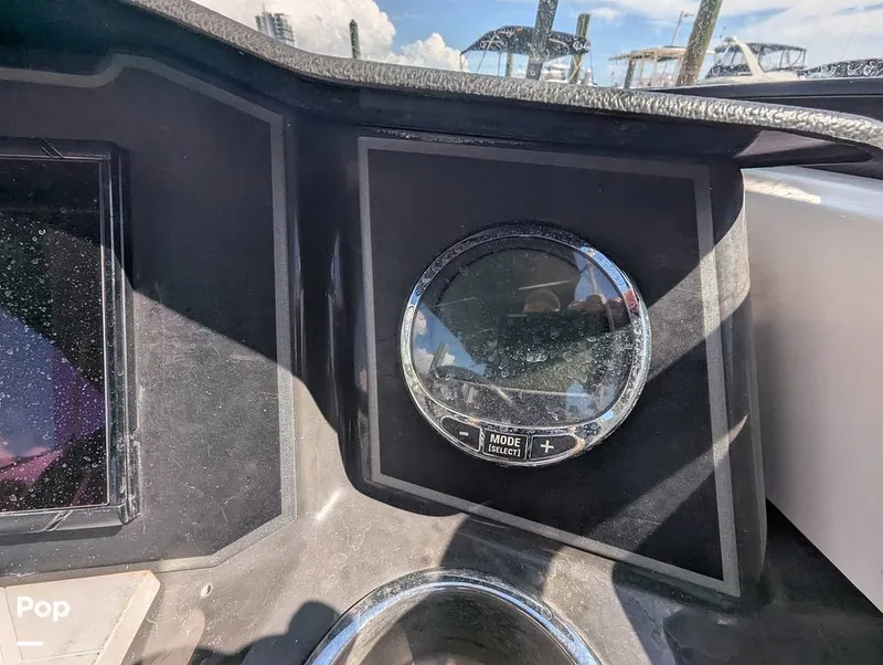 Slide: The Image of Bayliner VR6 OB 2024 - 15858102