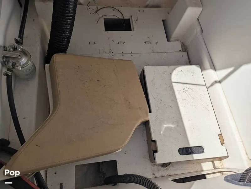 Slide: The Image of Bayliner VR6 OB 2024 - 15858128