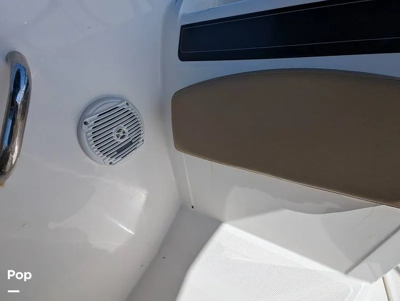 Slide: The Image of Bayliner VR6 OB 2024 - 15858139