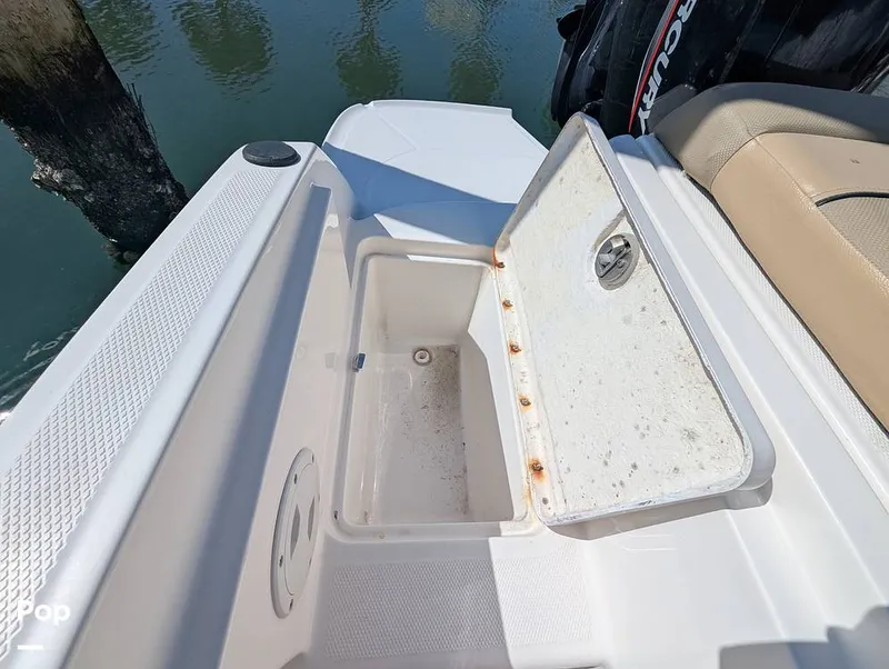 Slide: The Image of Bayliner VR6 OB 2024 - 15858144