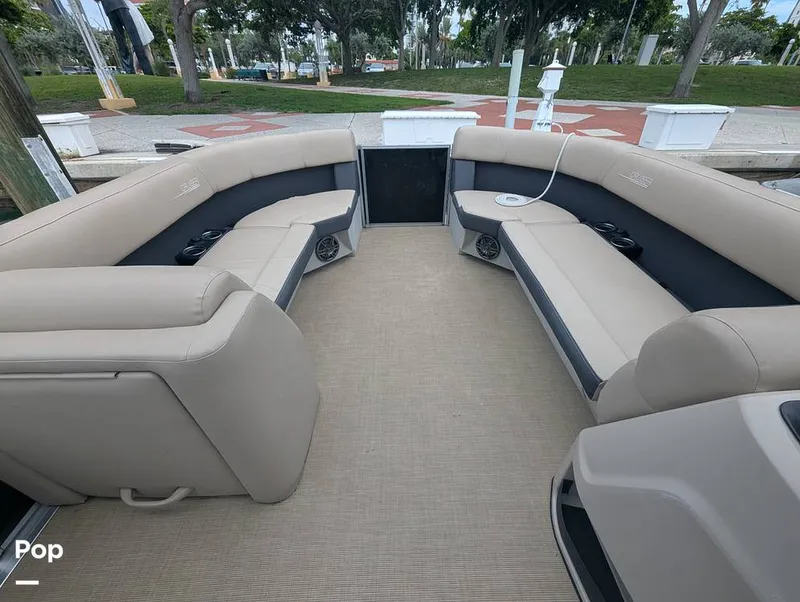 Slide: The Image of Harris 230CR 2024 - 15900869