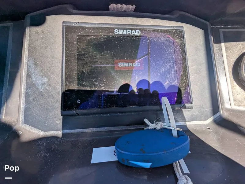 Slide: The Image of Bayliner VR6 OB 2024 - 15886520