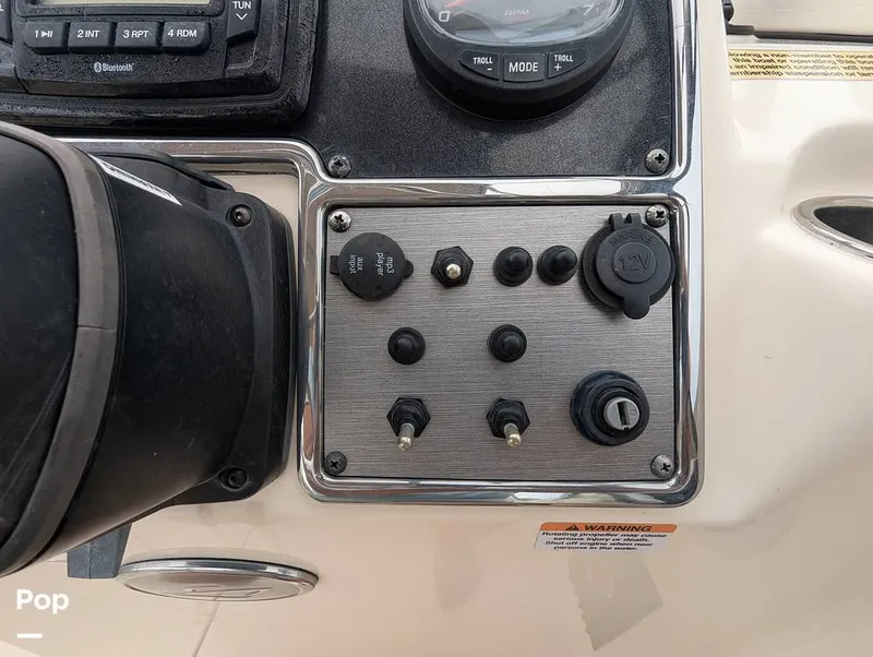 Slide: The Image of Scout 210 Dorado 2023 - 15840230