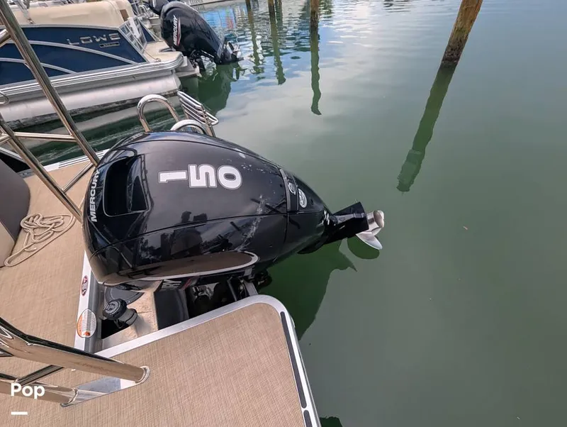 Slide: The Image of Harris 230CR 2024 - 15840015