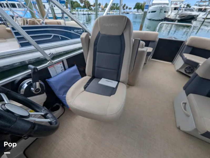 Slide: The Image of Harris 230CR 2024 - 15839970