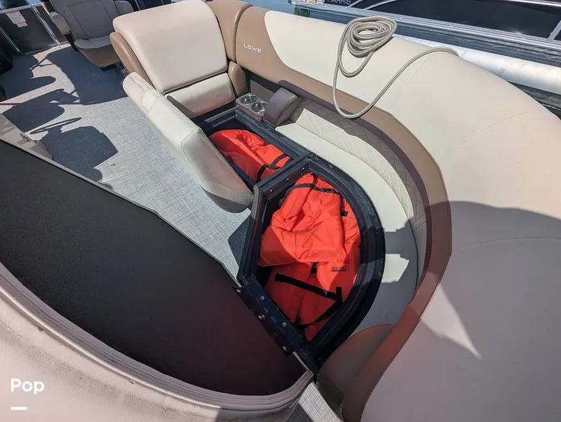 Slide: The Image of Lowe SS 230W 2024 - 15839843