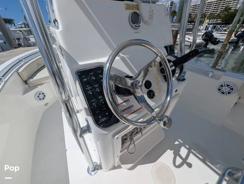 Slide: The Image of Cobia 220 CC 2023 - 15857506