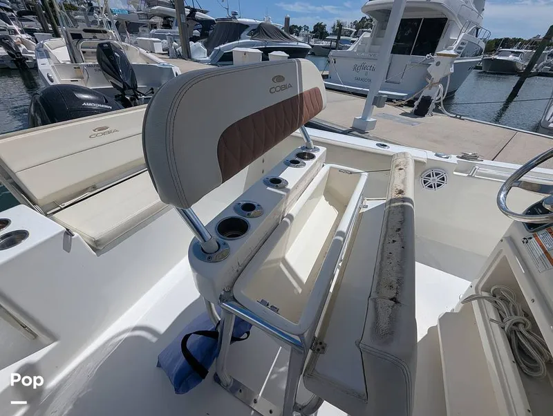Slide: The Image of Cobia 220 CC 2023 - 15857511