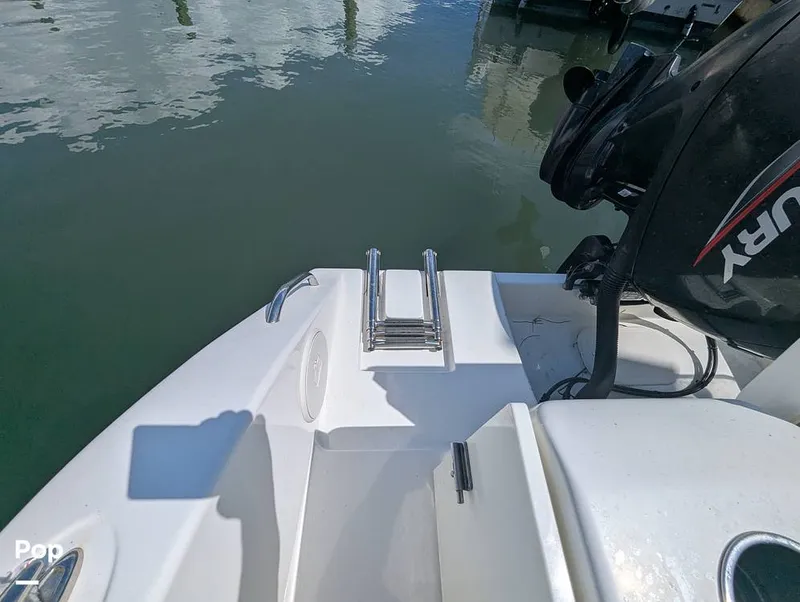 Slide: The Image of Cobia 220 CC 2023 - 15857514