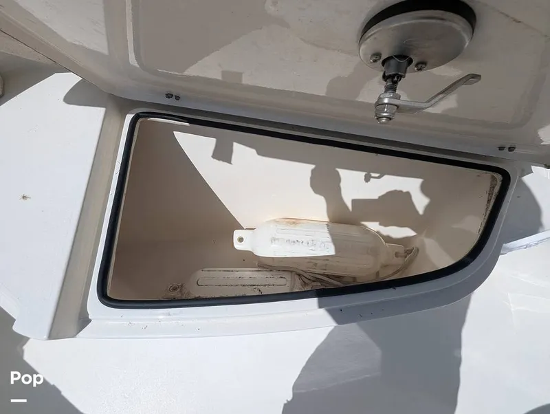 Slide: The Image of Cobia 220 CC 2023 - 15857532