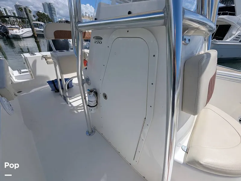 Slide: The Image of Cobia 220 CC 2023 - 15857541