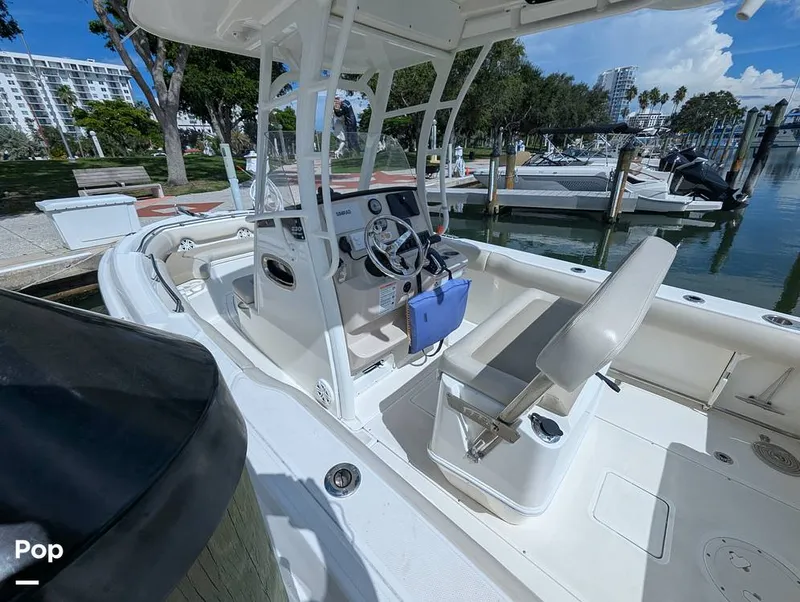 Slide: The Image of Boston Whaler 230 Outrage 2024 - 15846800