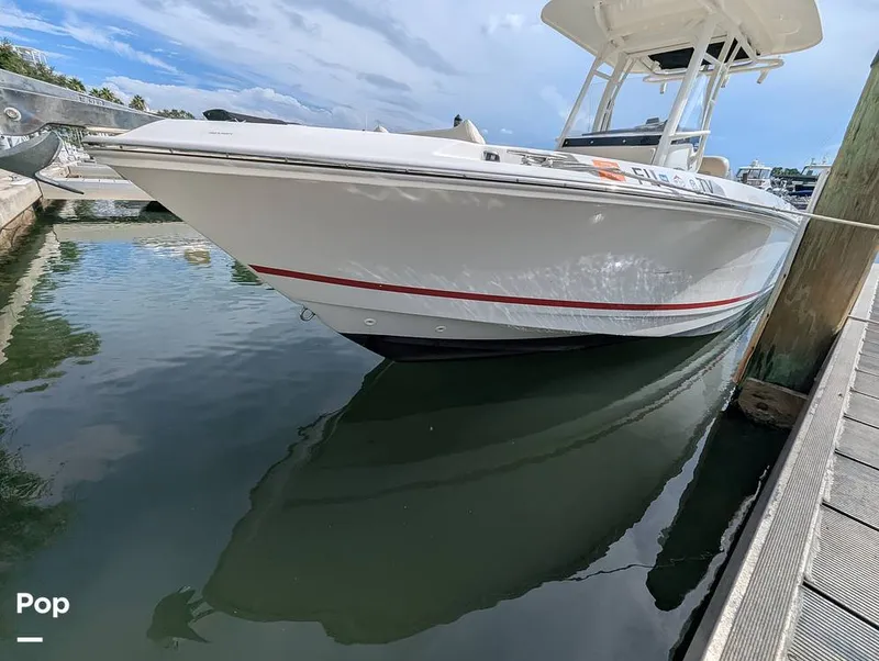 Slide: The Image of Boston Whaler 230 Outrage 2024 - 15846857