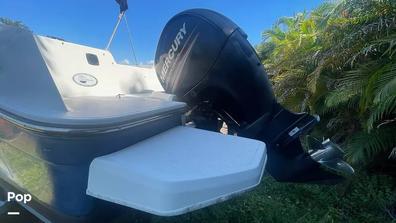 Slide: The Image of Bayliner Element F21 2018 - 15881235