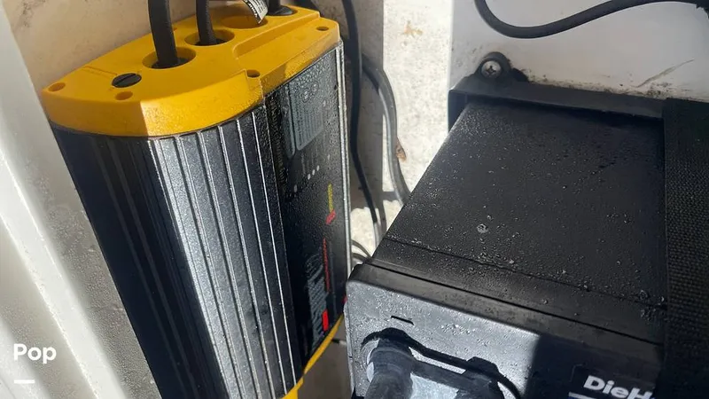 Slide: The Image of Battery Charger - 15881213