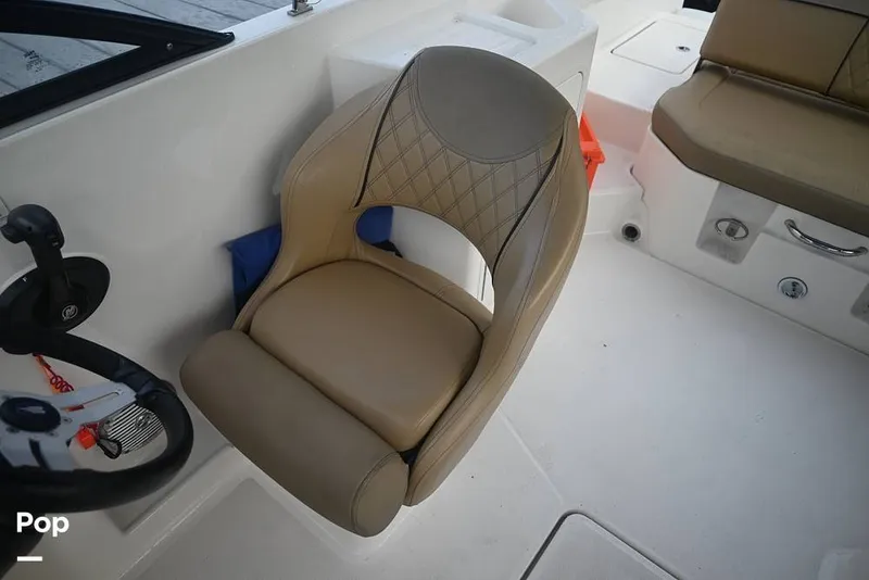 Slide: The Image of Bayliner DX2200 2024 - 15860560