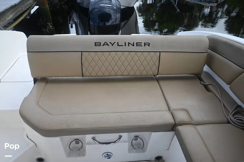 Slide: The Image of Bayliner DX2200 2024 - 15860576