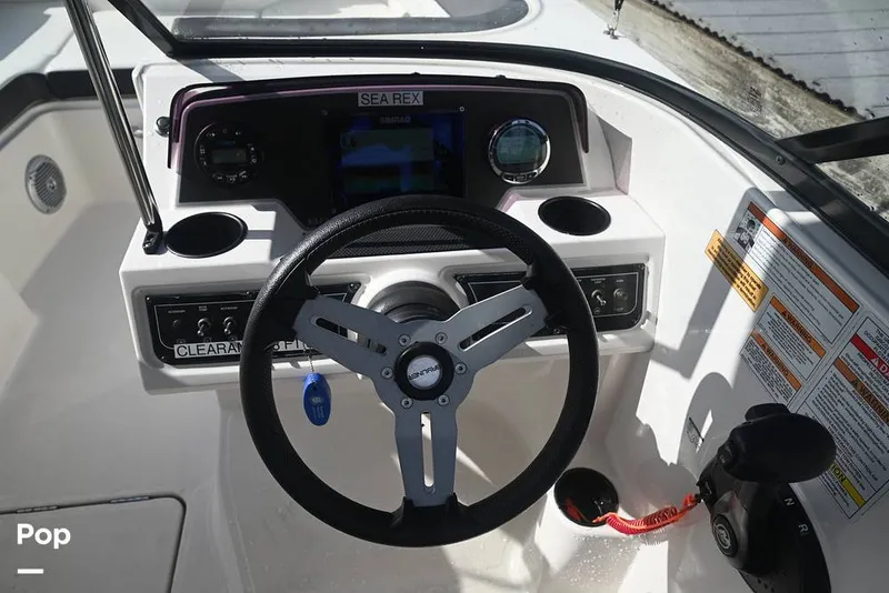 Slide: The Image of Bayliner DX2200 2022 - 15861205