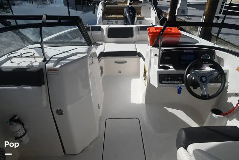 Slide: The Image of Bayliner DX2200 2022 - 15861187