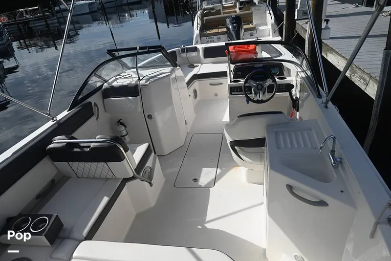 Slide: The Image of Bayliner DX2200 2022 - 15861186