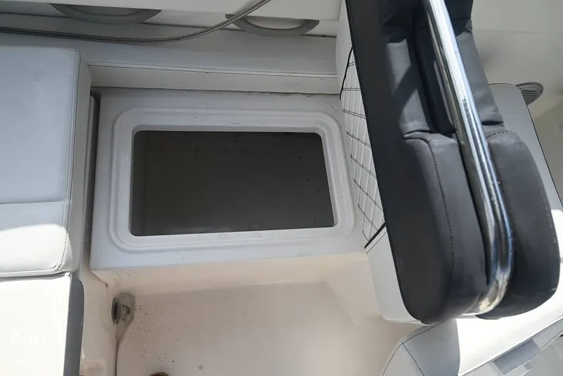 Slide: The Image of Bayliner DX2200 2022 - 15861227