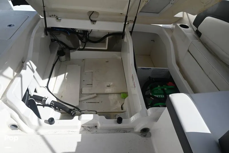 Slide: The Image of Bayliner DX2200 2022 - 15861223