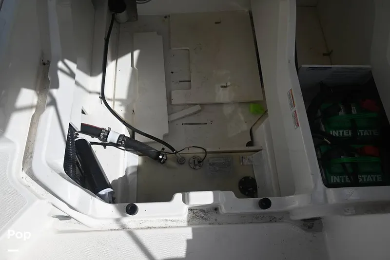 Slide: The Image of Bayliner DX2200 2022 - 15861225