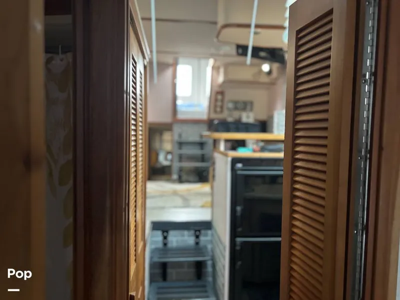 Slide: The Image of Sea Ray 380 Aft Cabin 1989 - 15828758