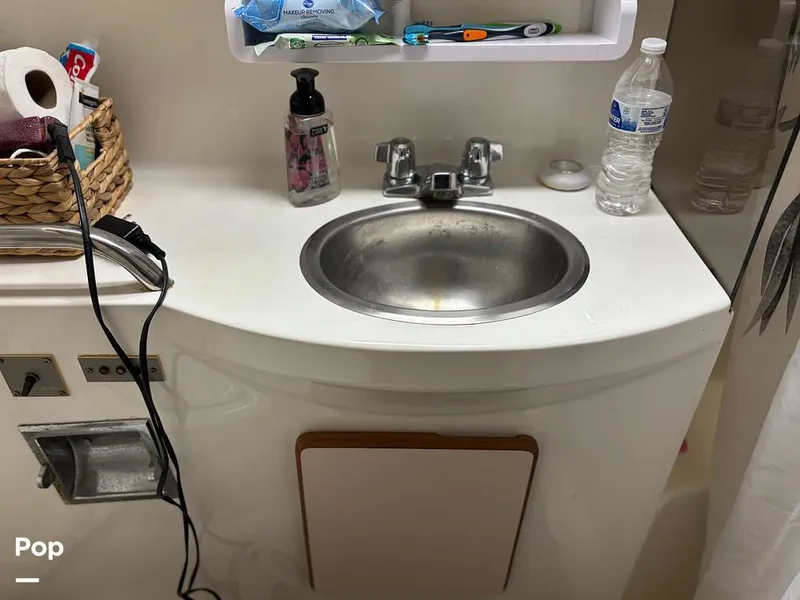 Slide: The Image of Sea Ray 380 Aft Cabin 1989 - 15828783