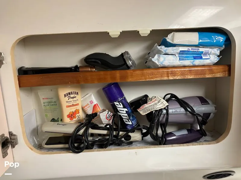 Slide: The Image of Sea Ray 380 Aft Cabin 1989 - 15828788