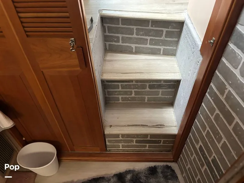 Slide: The Image of Sea Ray 380 Aft Cabin 1989 - 15828789