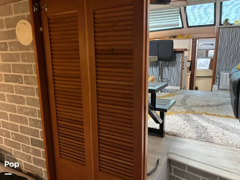 Slide: The Image of Sea Ray 380 Aft Cabin 1989 - 15828790