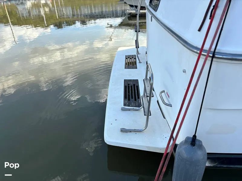 Slide: The Image of Sea Ray 380 Aft Cabin 1989 - 15826836