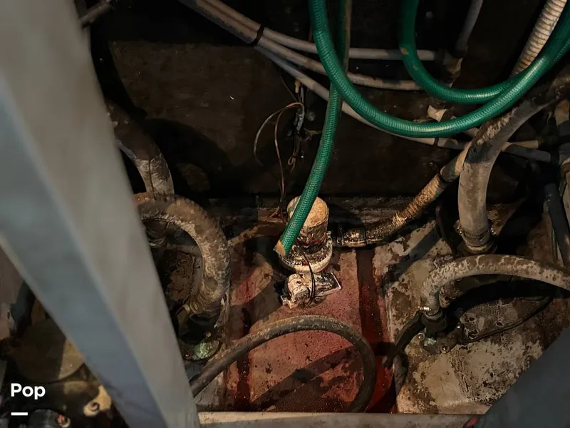 Slide: The Image of Sea Ray 380 Aft Cabin 1989 - 15828843