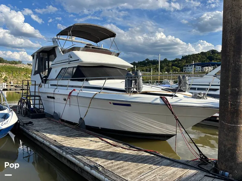 Slide: The Image of Sea Ray 380 Aft Cabin 1989 - 15826851