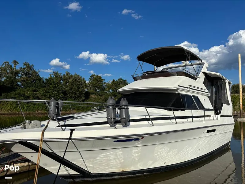 Slide: The Image of Sea Ray 380 Aft Cabin 1989 - 15826854