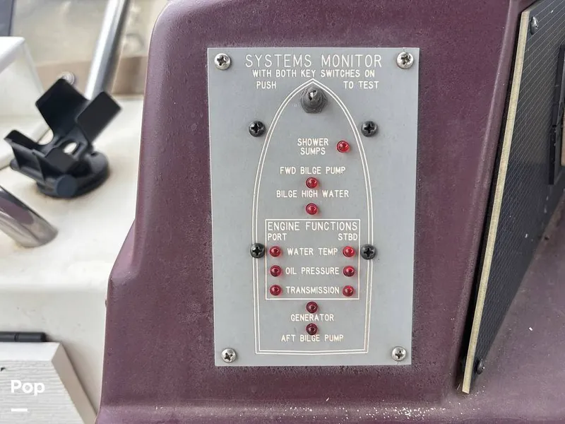 Slide: The Image of Sea Ray 380 Aft Cabin 1989 - 15828694