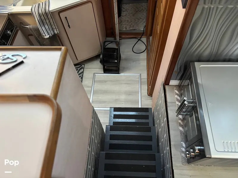 Slide: The Image of Sea Ray 380 Aft Cabin 1989 - 15828719