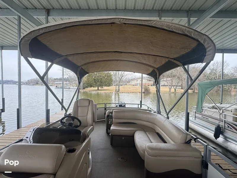 Slide: The Image of Regency 254 DL3 2016 - 16228267