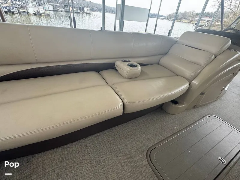 Slide: The Image of Regency 254 DL3 2016 - 16227780